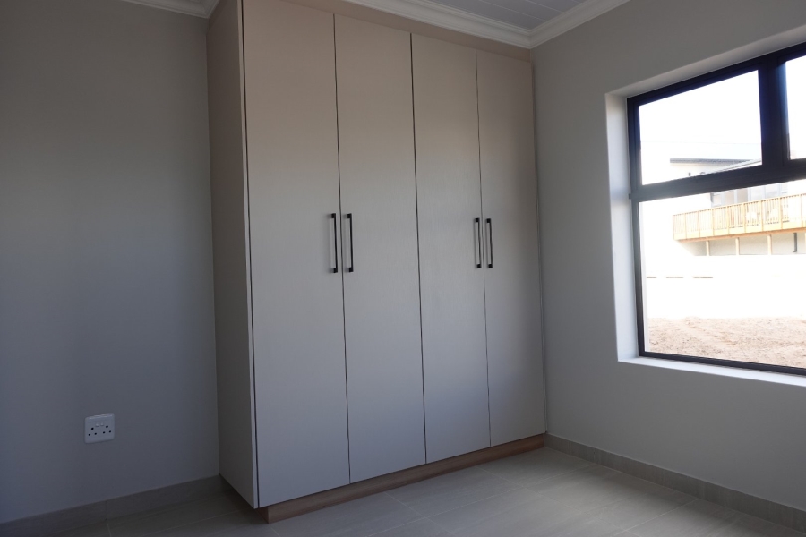 3 Bedroom Property for Sale in Reebok Western Cape